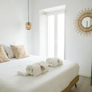 https://the-clover-house-tavira.hotelaalgarve.com
